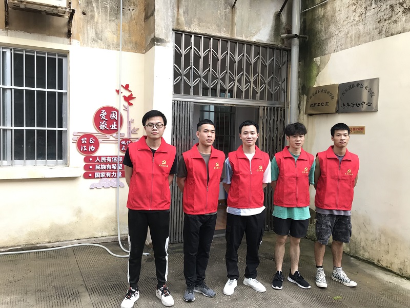 1625140635294434.jpg 志愿者合影.jpg