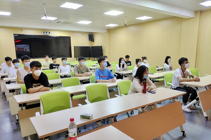 1652278295236349.jpg 相思湖校区集中收看现场 (2).jpg