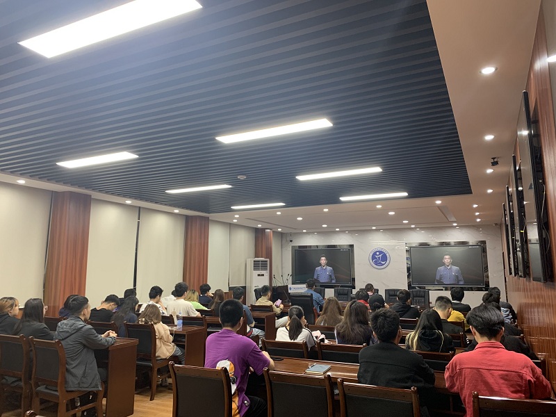 1618883199851693.jpg 图1:学生第一党支部党员教师、入党积极分子集中学习党课.jpg