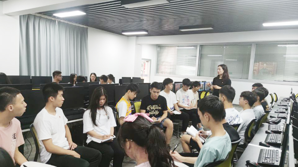 1625151833561291.jpg 图3:学生第二党支部组织师生学习研讨习近平总书记讲话.jpg
